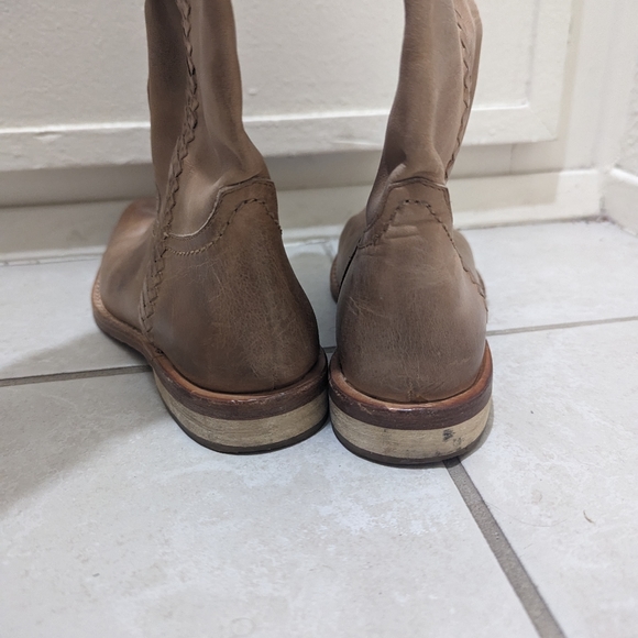 Spirit by Lucchese Chelsea boots - Picture 5 of 7